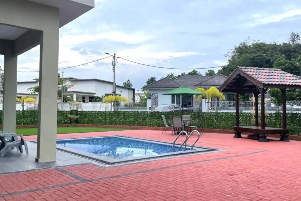 Laman Kaseh Homestay Bukit Katil 4Bedroom With Swimming Pool Ayer Keroh Ngoại thất bức ảnh