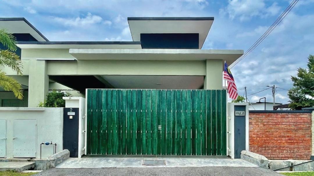 Laman Kaseh Homestay Bukit Katil 4Bedroom With Swimming Pool Ayer Keroh Ngoại thất bức ảnh