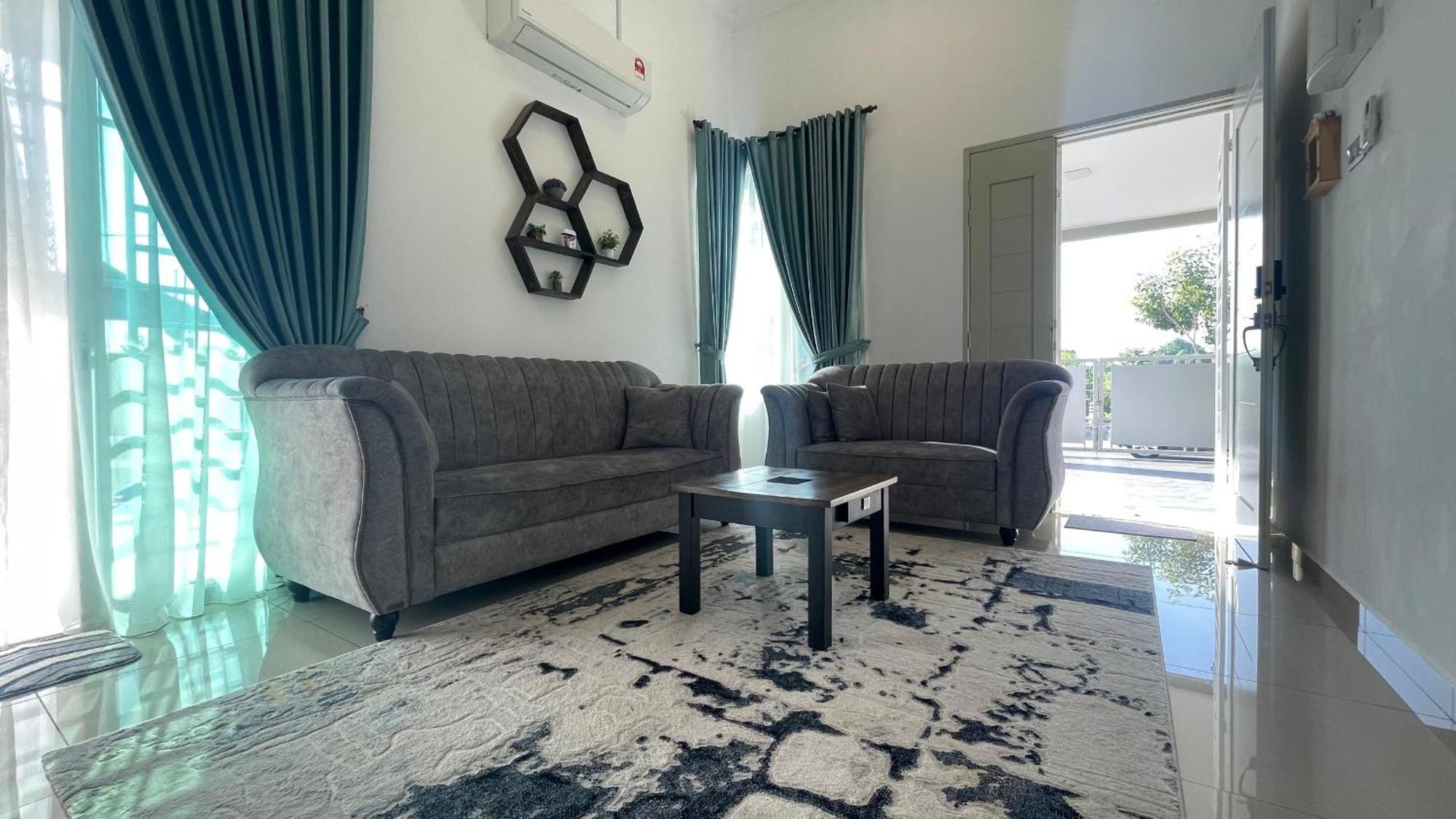 Laman Kaseh Homestay Bukit Katil 4Bedroom With Swimming Pool Ayer Keroh Ngoại thất bức ảnh