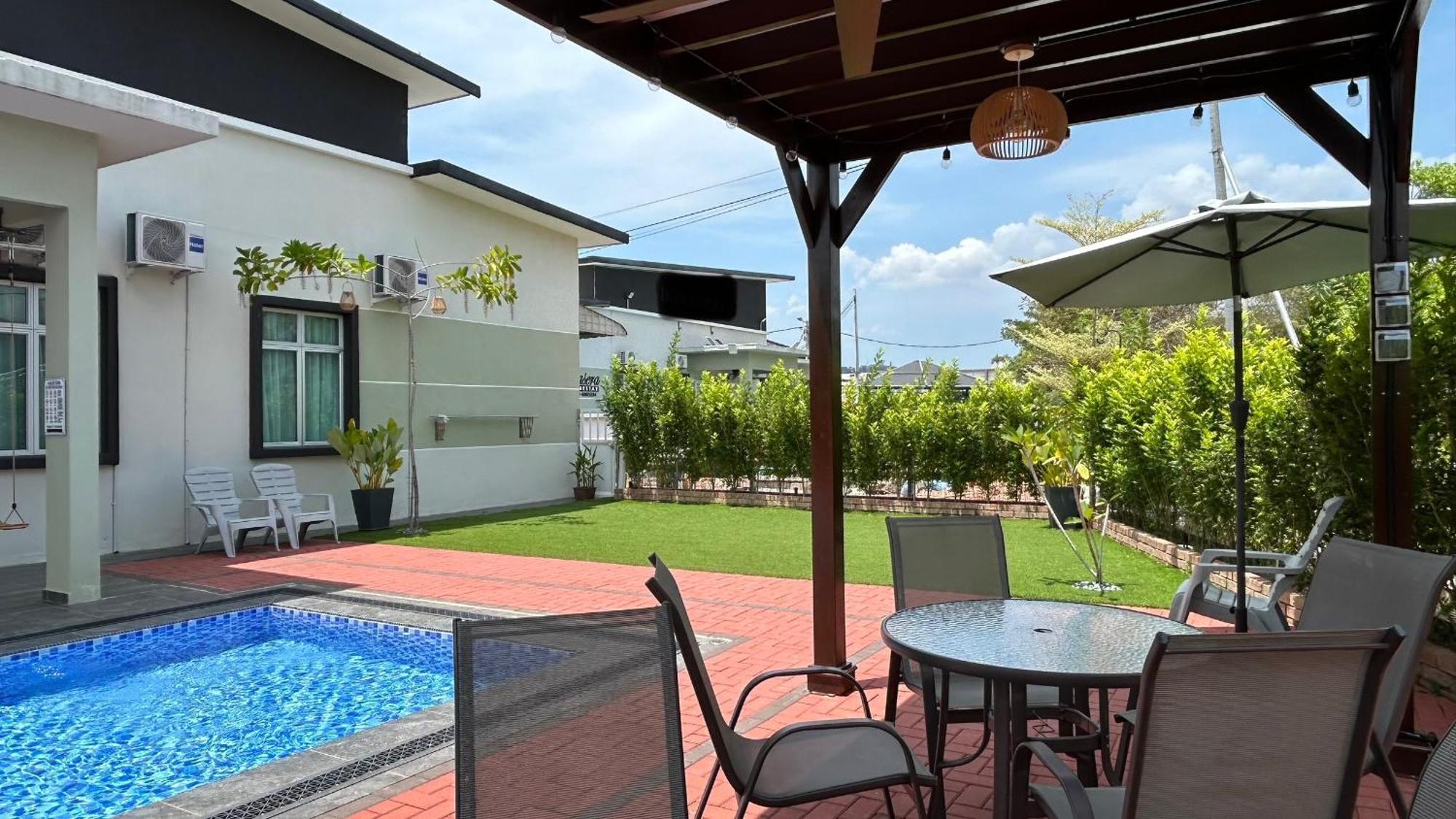 Laman Kaseh Homestay Bukit Katil 4Bedroom With Swimming Pool Ayer Keroh Ngoại thất bức ảnh
